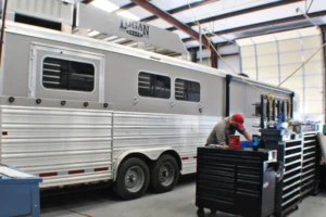 Read more about the article The Importance of Routine Trailer Maintenance